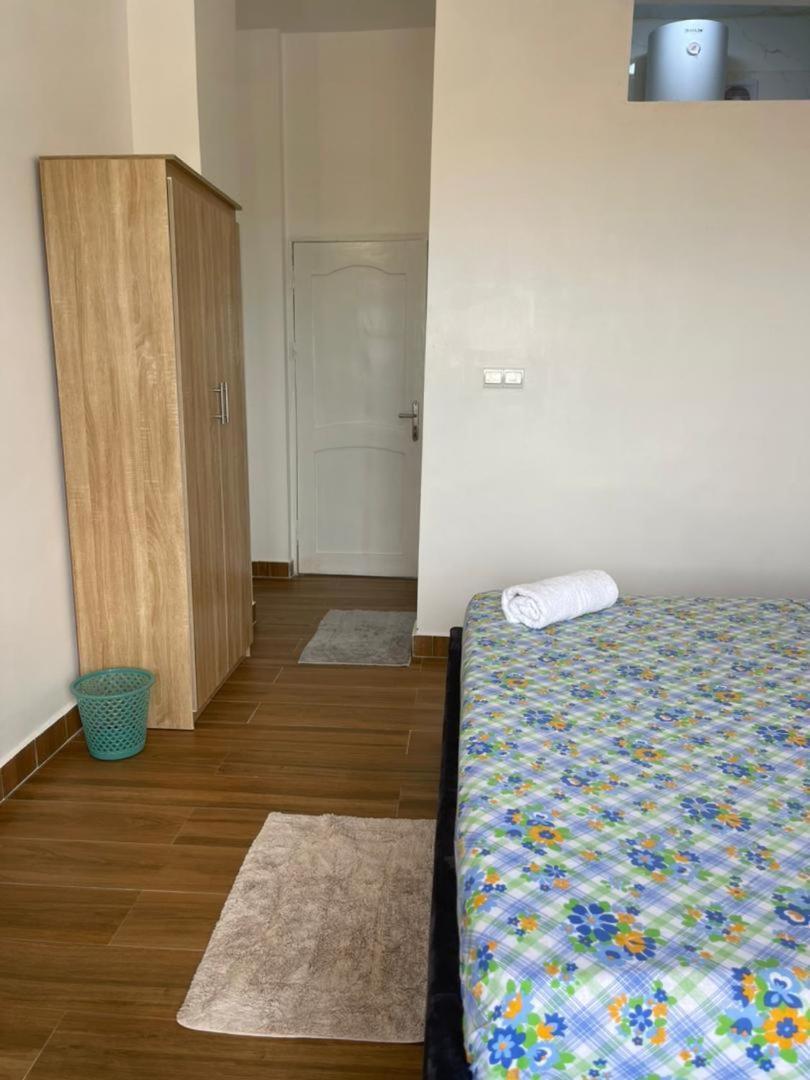 Chez Gero Apartment Котону Екстериор снимка